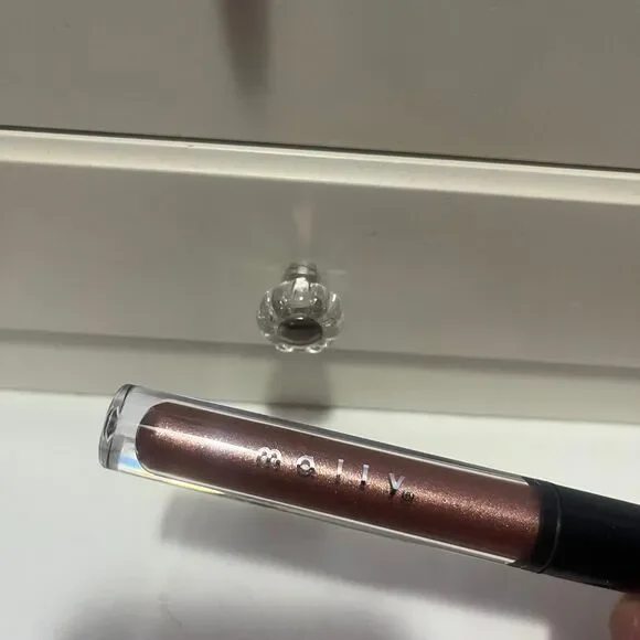 Mally Open Up! Liquid Eyeshadow in Copper Quartz NWB - Picture 7 of 10